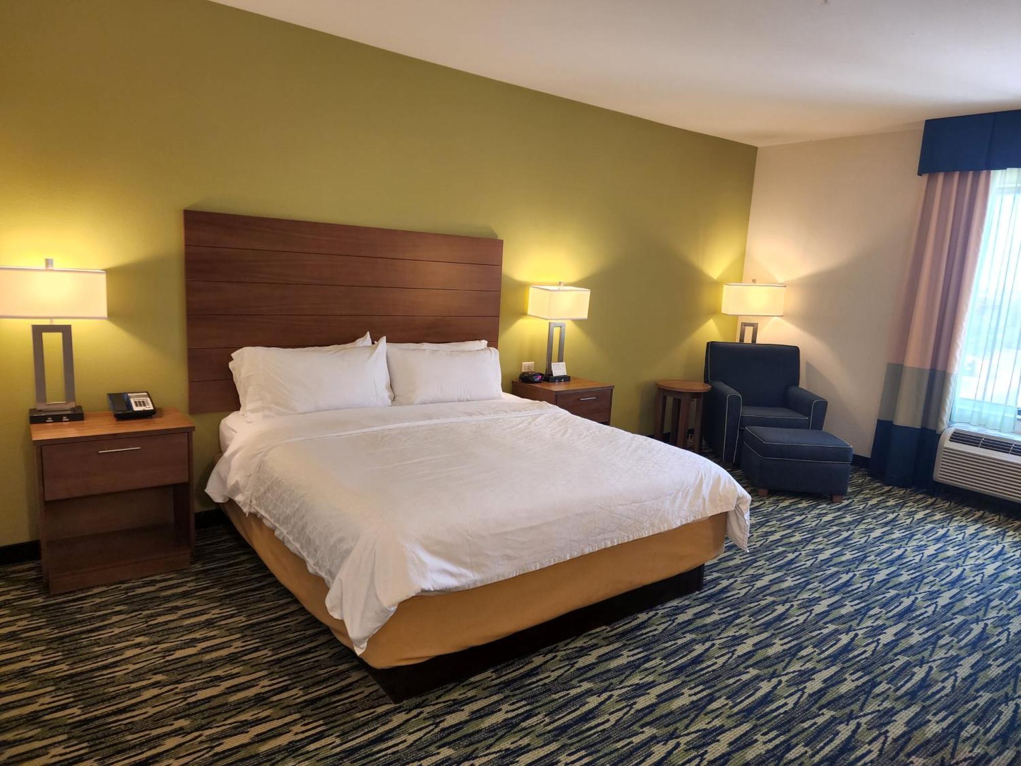 Holiday Inn Express & Suites Midland South I-20 By Ihg Exterior foto